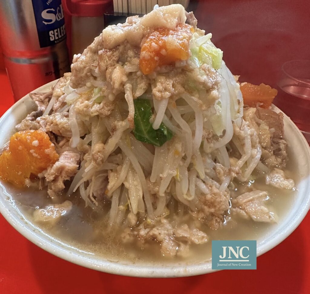 ราเม็งชามใหญ่ของ Ramen Jiro