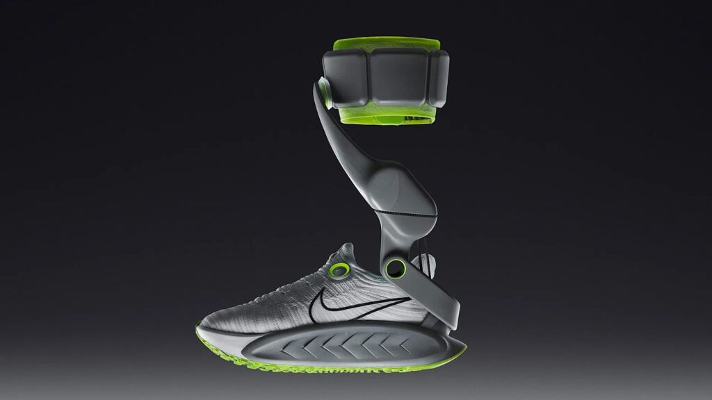 รองเท้า Nike Project Amplify ที่มีชุดข้อเท้าเสริมแรง มอเตอร์ และสายพานภายในโครงคาร์บอนไฟเบอร์